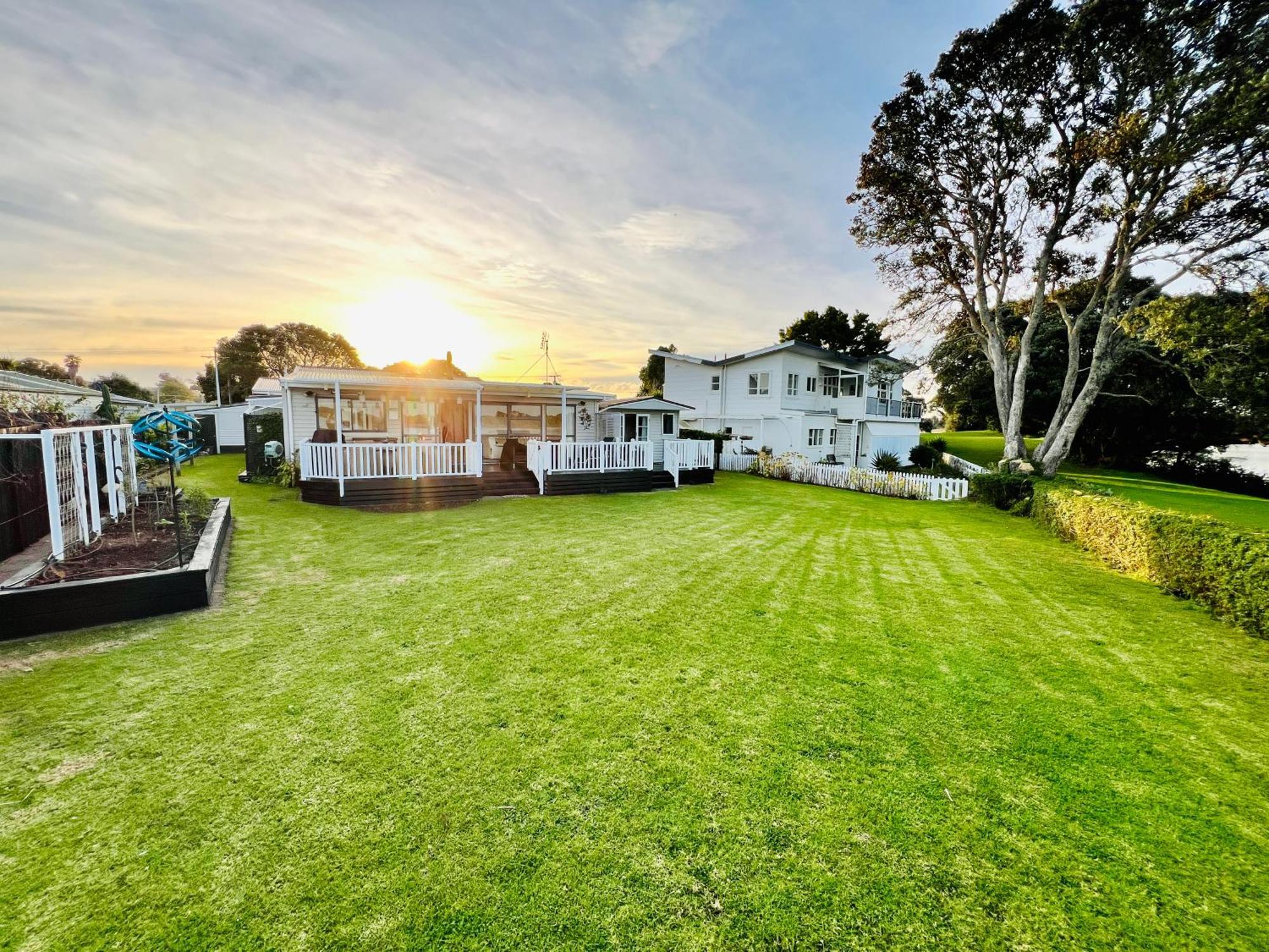 Monarch Cottage On The Estuary Athenree Екстер'єр фото